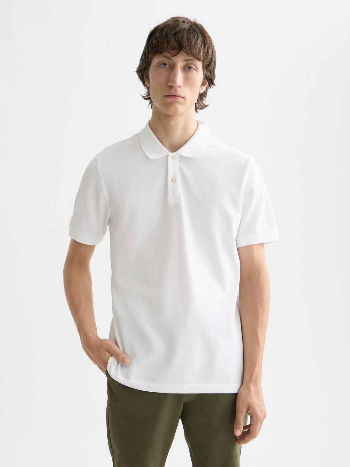 Scotch & Soda logo pique polo shirt in navy with collar and short sleeves, displaying the brand's logo on the chest.