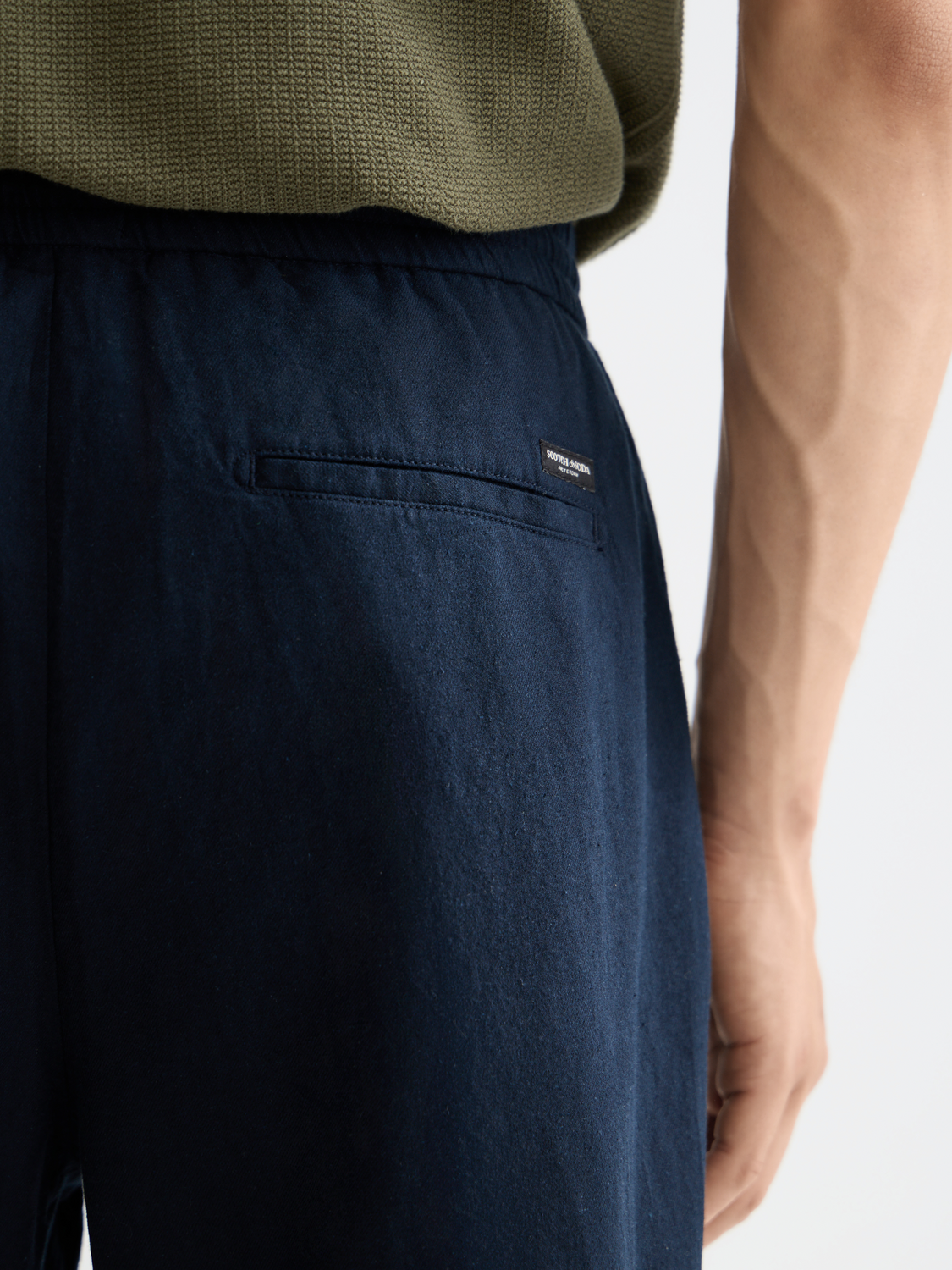 Fave cotton-linen shorts - Scotch & Soda NZ