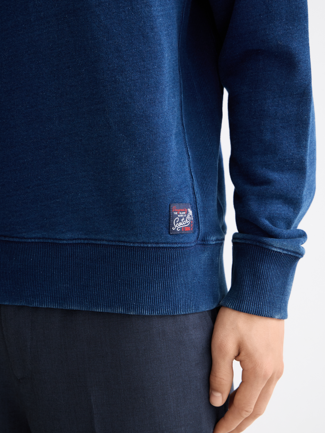 Indigo printed sweatshirt from SCOTCH & SODA featuring a comfortable fit and vibrant print design.