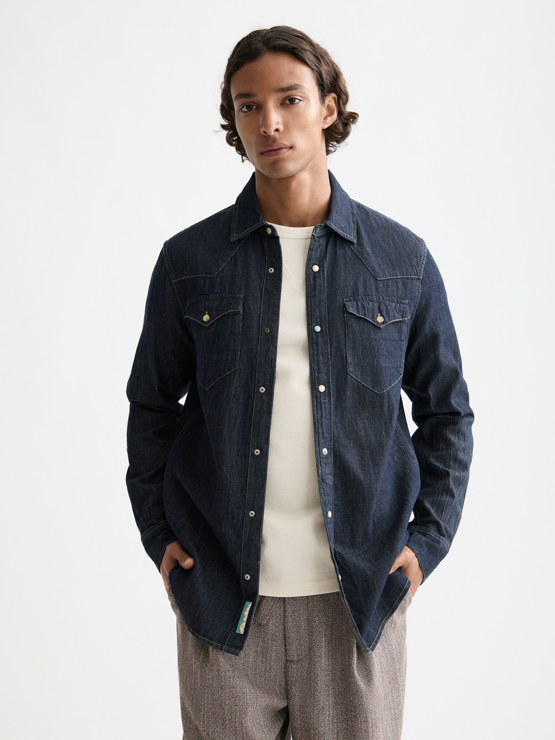 Long sleeve Scotch & Soda western shirt with button-up front and classic plaid pattern, shown in dark red and black.