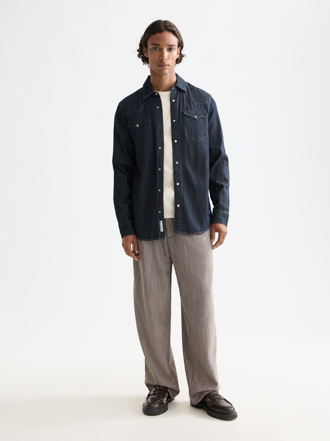 Long sleeve Scotch & Soda Western shirt with classic Western-style design and button-up front, displayed on a model.