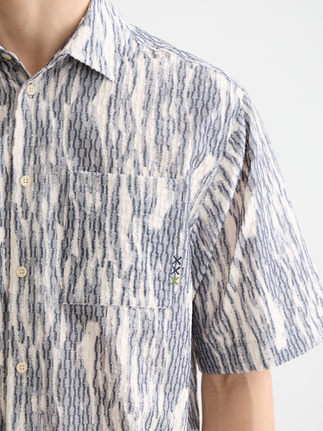 Jacquard short sleeved shirt - Scotch & Soda NZ