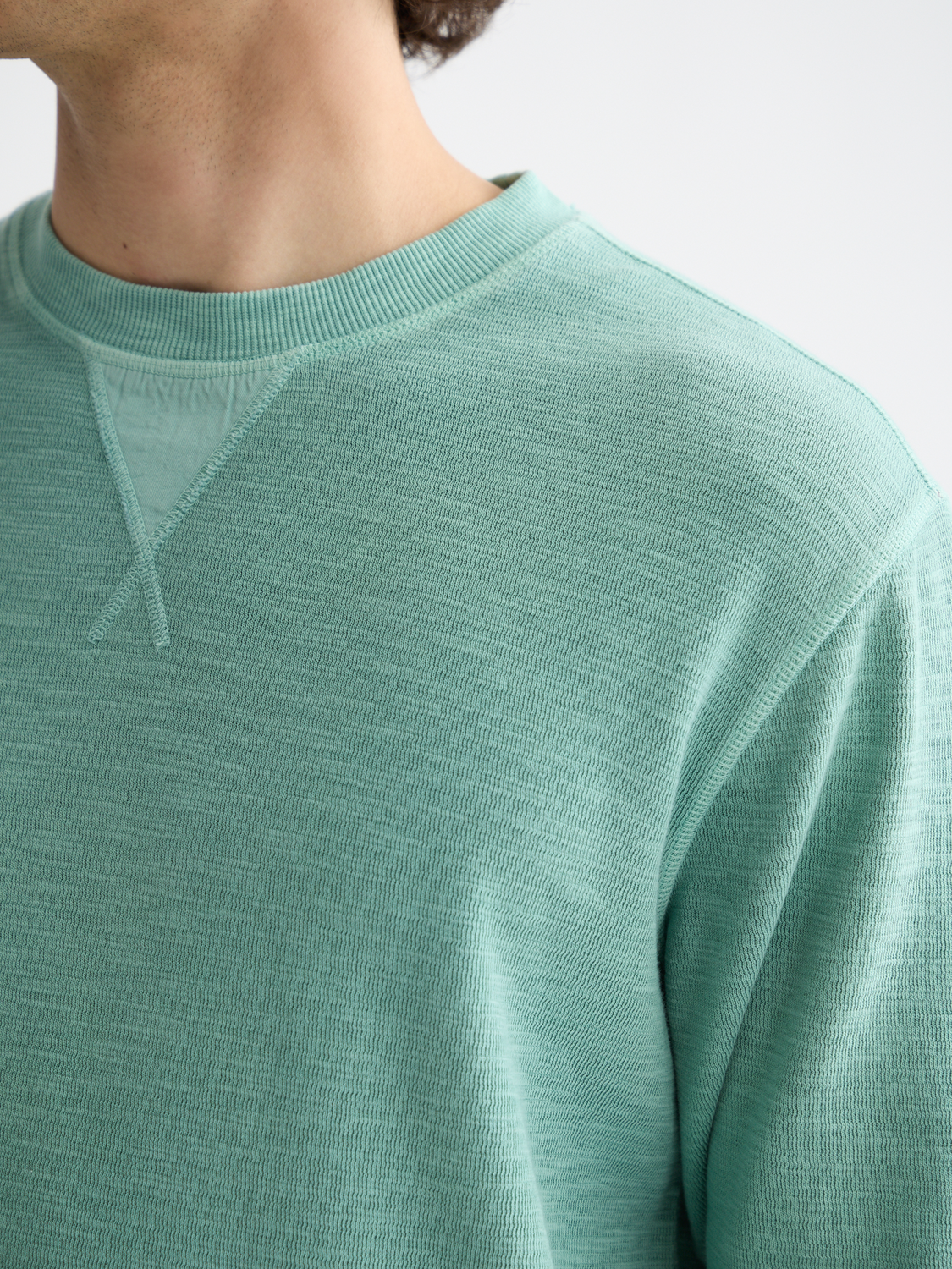 Garment-dyed sweatshirt by Scotch & Soda, casual sweatshirts in soft fabric, shown in a relaxed fit with a cozy, stylish look.