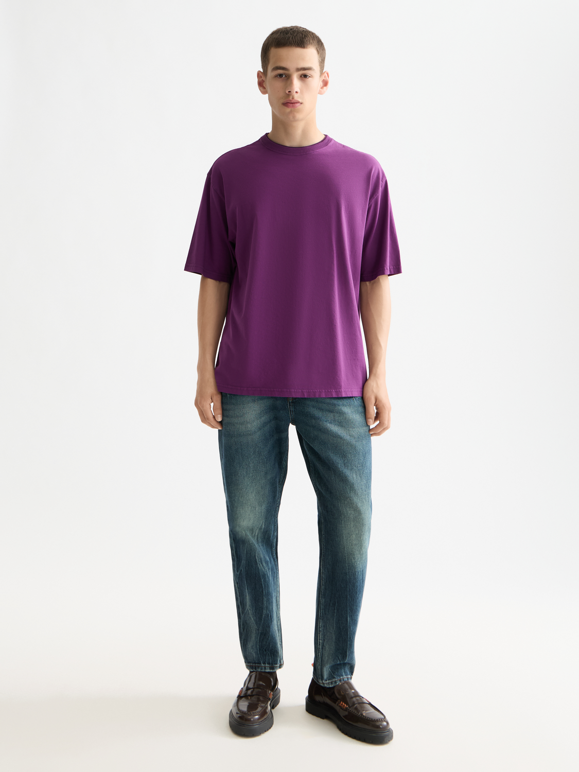 Scotch & Soda short sleeve garment-dyed T-shirt with a casual fit, displayed in a front view.