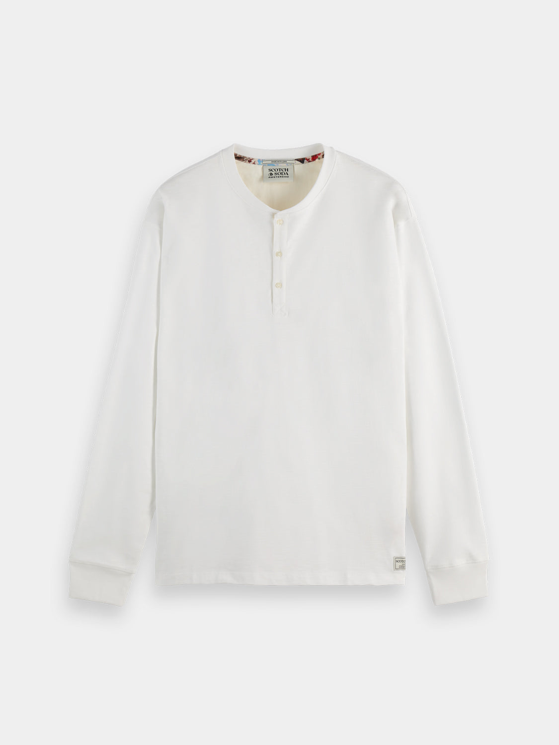 Long sleeve Scotch & Soda Slub Henley T-shirt in soft fabric, featuring a buttoned neckline and casual fit.