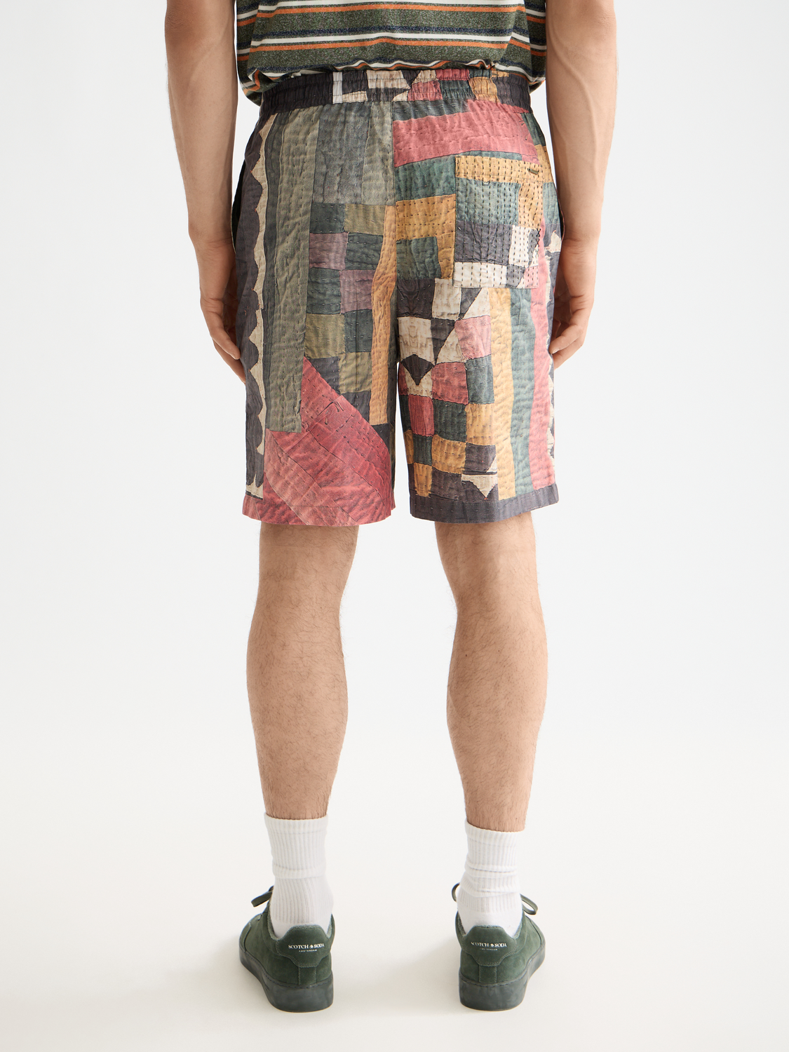 Loose-fit SCOTCH & SODA shorts shown from the back, featuring a relaxed style and casual fit in lightweight fabric.