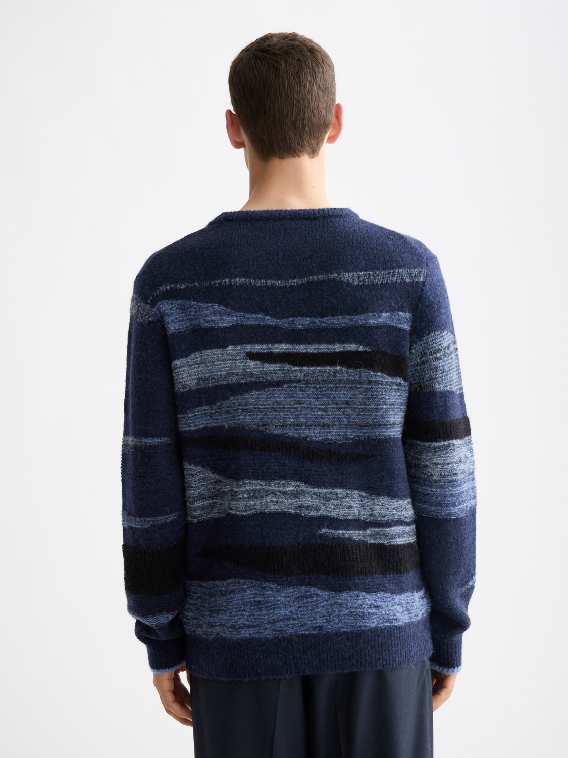 Scotch & Soda alpaca-wool-blend knit pullover in dark color, featuring a cozy, textured knit pattern and a classic crewneck design.