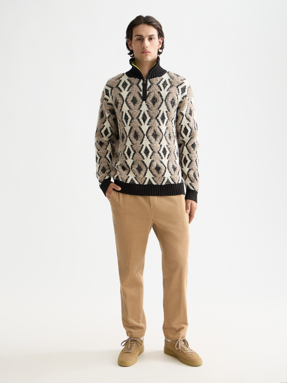 Scotch & Soda jacquard knit pullover with intricate pattern, long sleeves, and classic crew neckline, stylish knitwear for casual wear.