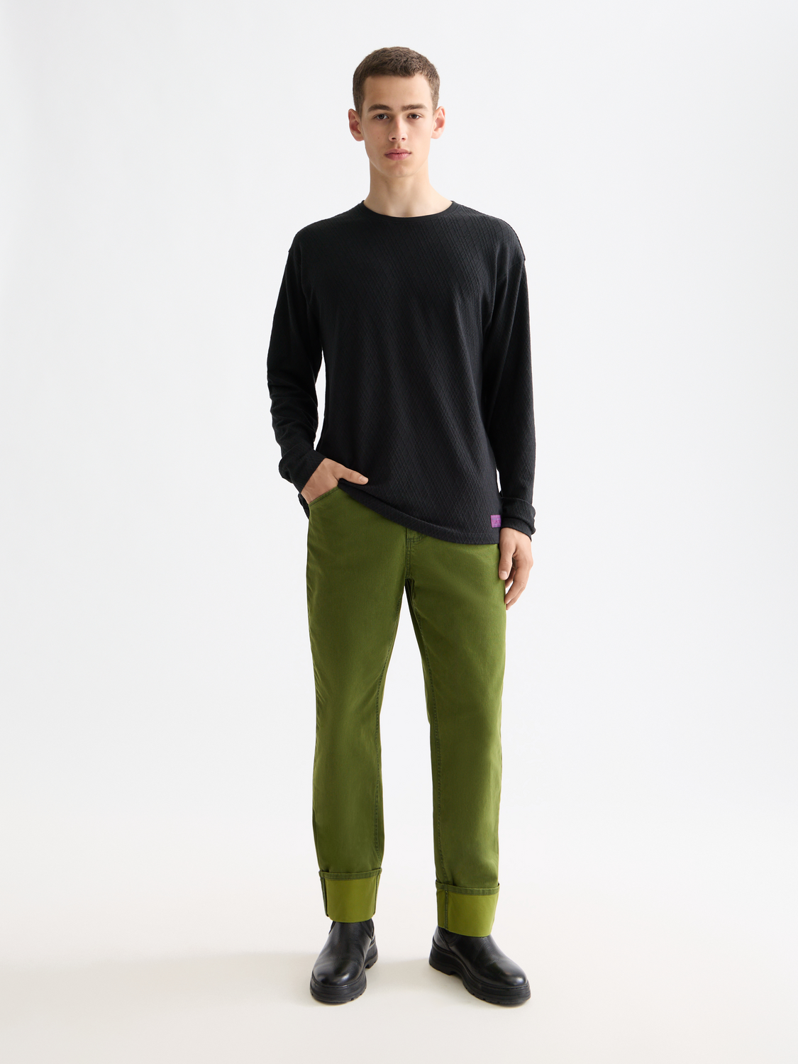 Scotch & Soda jacquard long-sleeved T-shirt with intricate woven pattern and classic fit, displayed on a plain background.