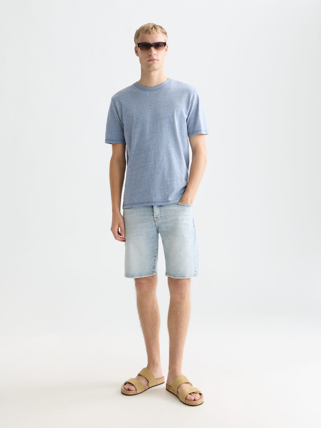 Scotch & Soda men's short sleeve melange t-shirt with a crew neckline and casual fit, shown in a neutral color.