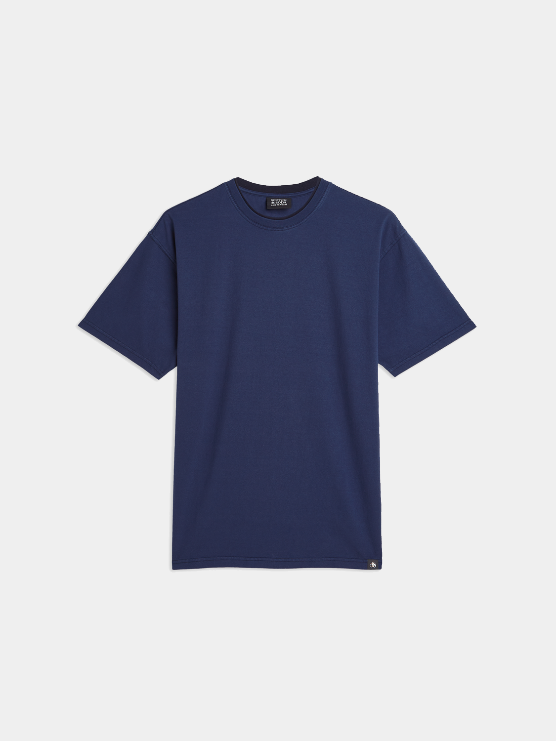 Scotch & Soda short sleeve garment-dyed T-shirt in vibrant color, casual fit, and soft fabric, displayed on a plain background.