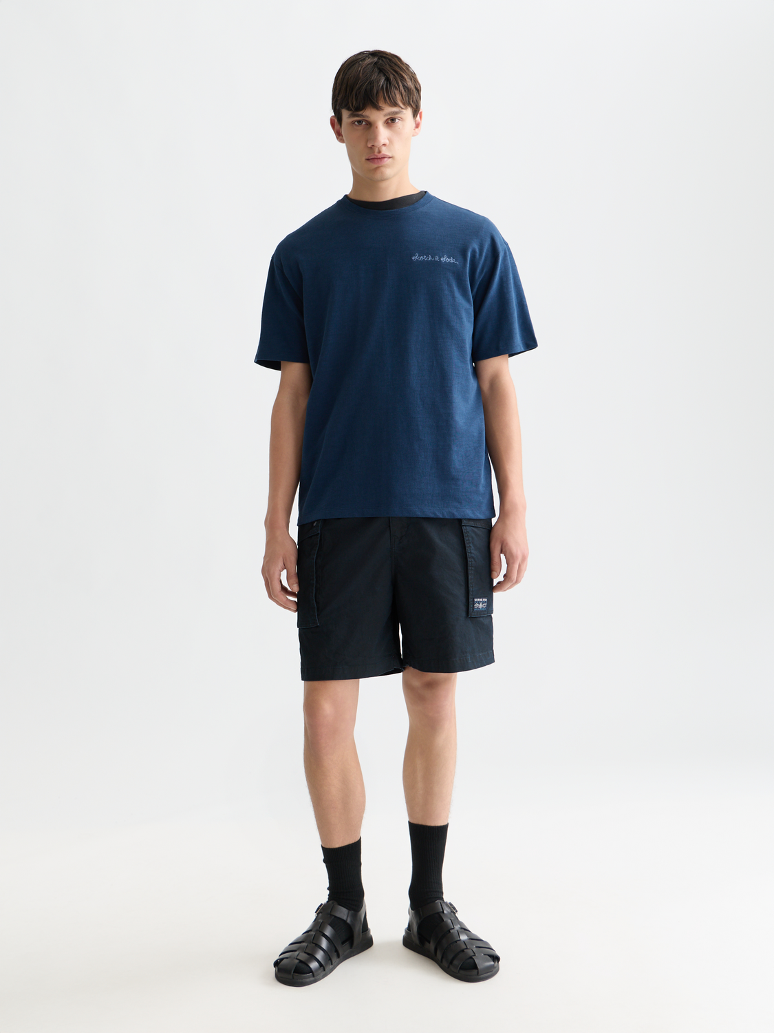 Short sleeve Scotch & Soda t-shirt with embroidered logo front, casual fit, soft fabric, in a stylish design.