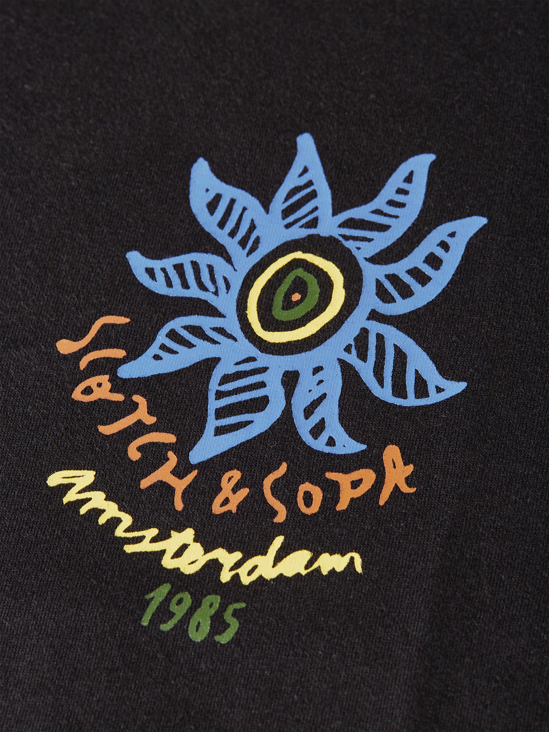 SCOTCH & SODA artwork short sleeve T-shirt with colorful graphic design on white fabric, casual men's fashion tee