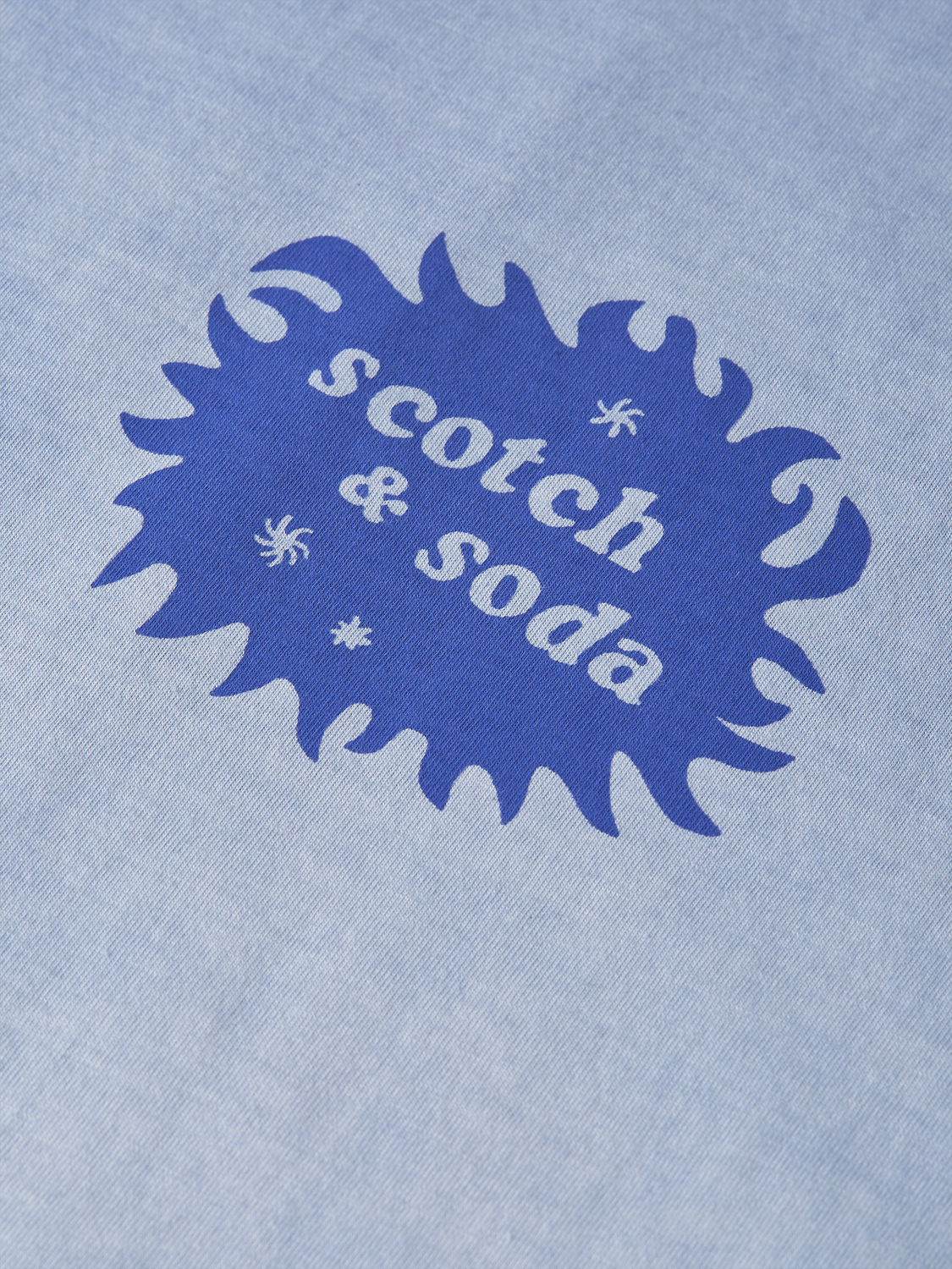 Light blue Scotch & Soda artwork T-shirt featuring a colorful graphic print on the front, short-sleeve casual tee.