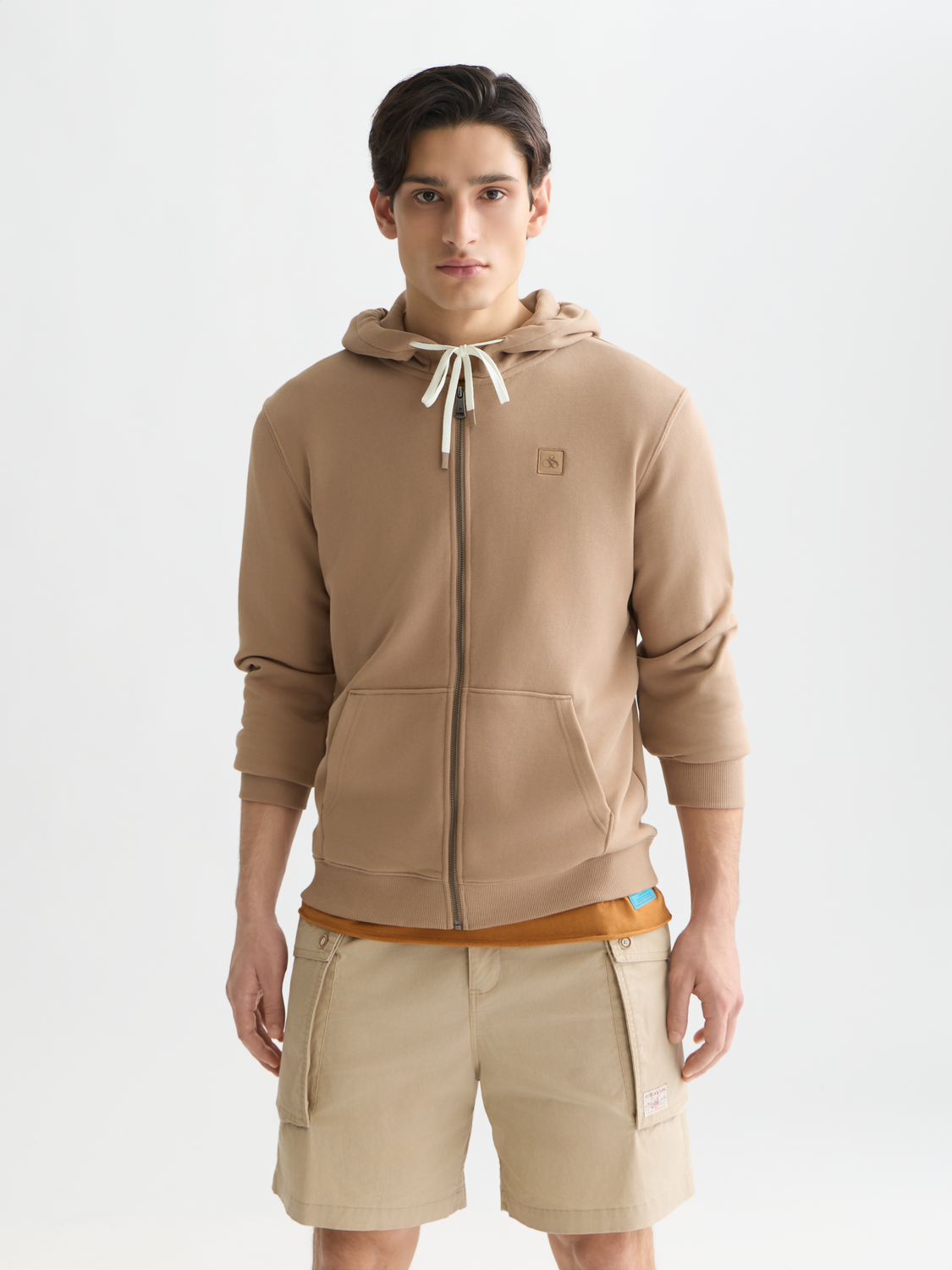 Gray zip-through hoodie with Scotch & Soda logo on front, featuring a comfortable fit and casual style.
