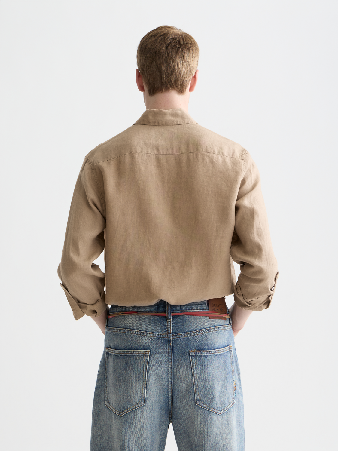 Long-sleeve Scotch & Soda linen shirt with a relaxed fit, shown from the back in a natural fabric with a classic collar.
