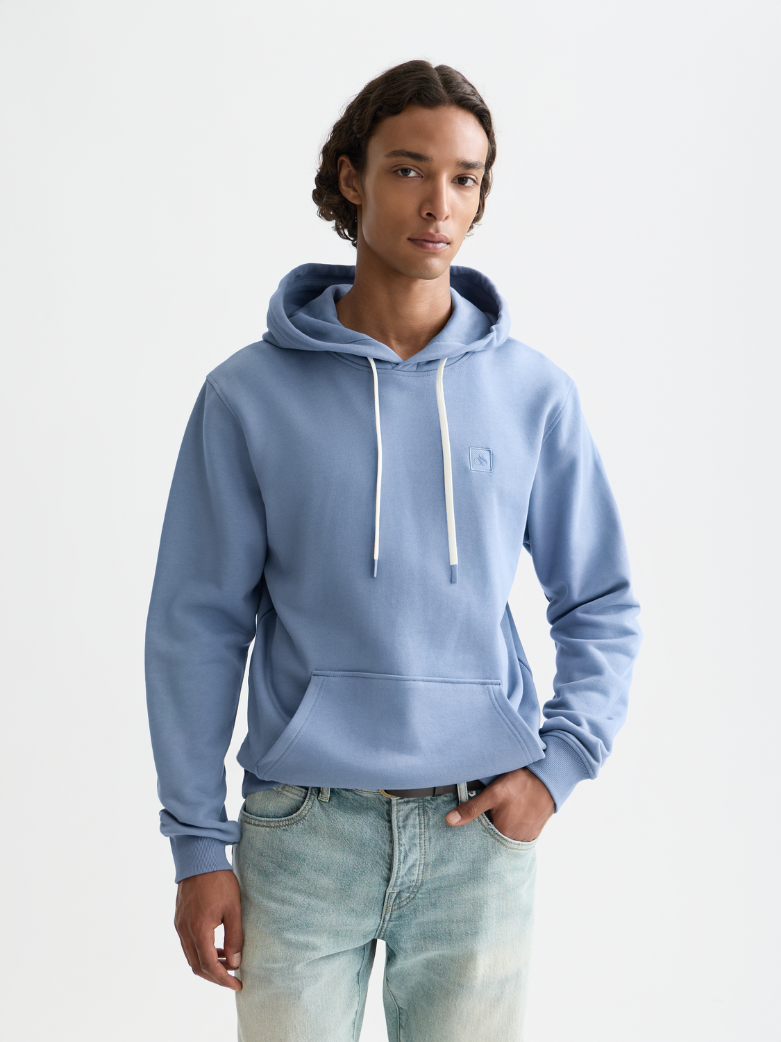 SCOTCH & SODA logo hoodie, navy sweats with front logo design, soft cotton fabric, casual streetwear style
