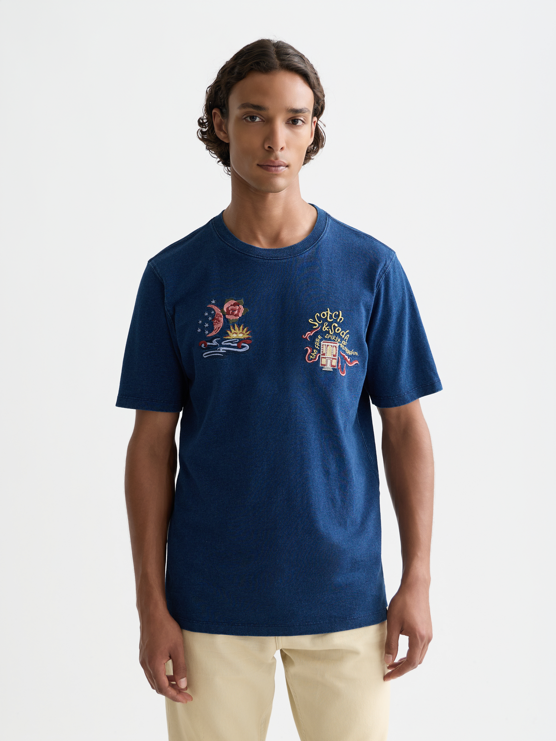 Embroidered indigo Scotch & Soda short-sleeve t-shirt with detailed embroidery, casual fit, and soft fabric.