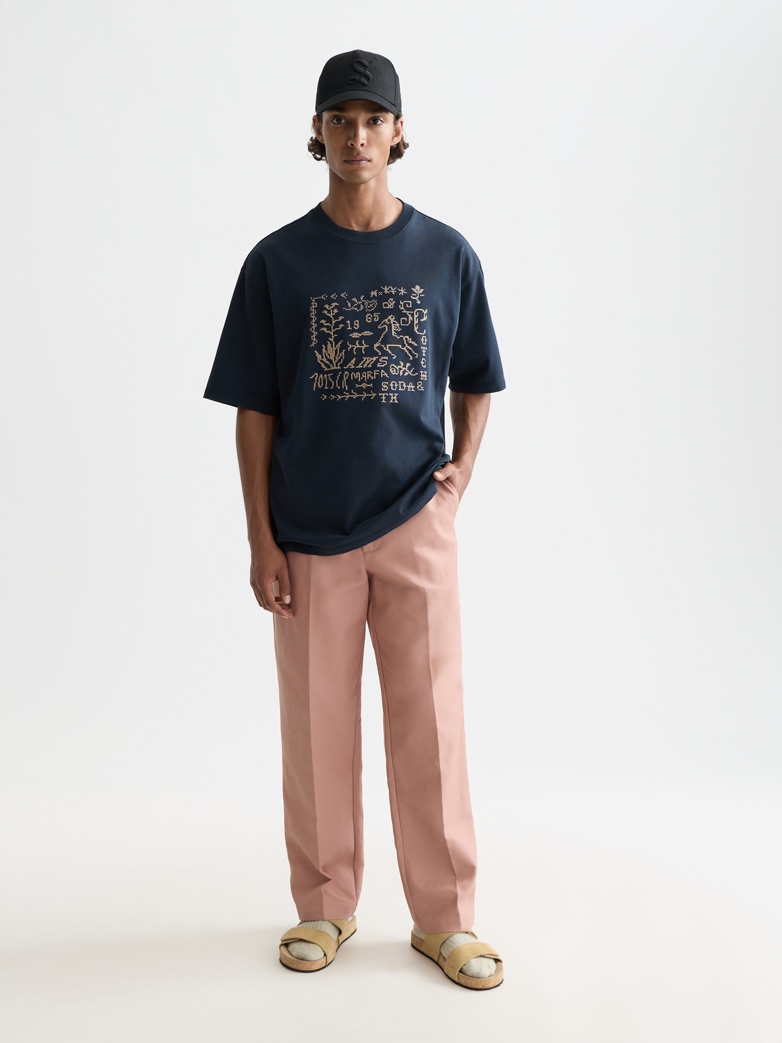 Cross-stitched artwork T-shirt from SCOTCH & SODA featuring short sleeves and detailed embroidered design on front.