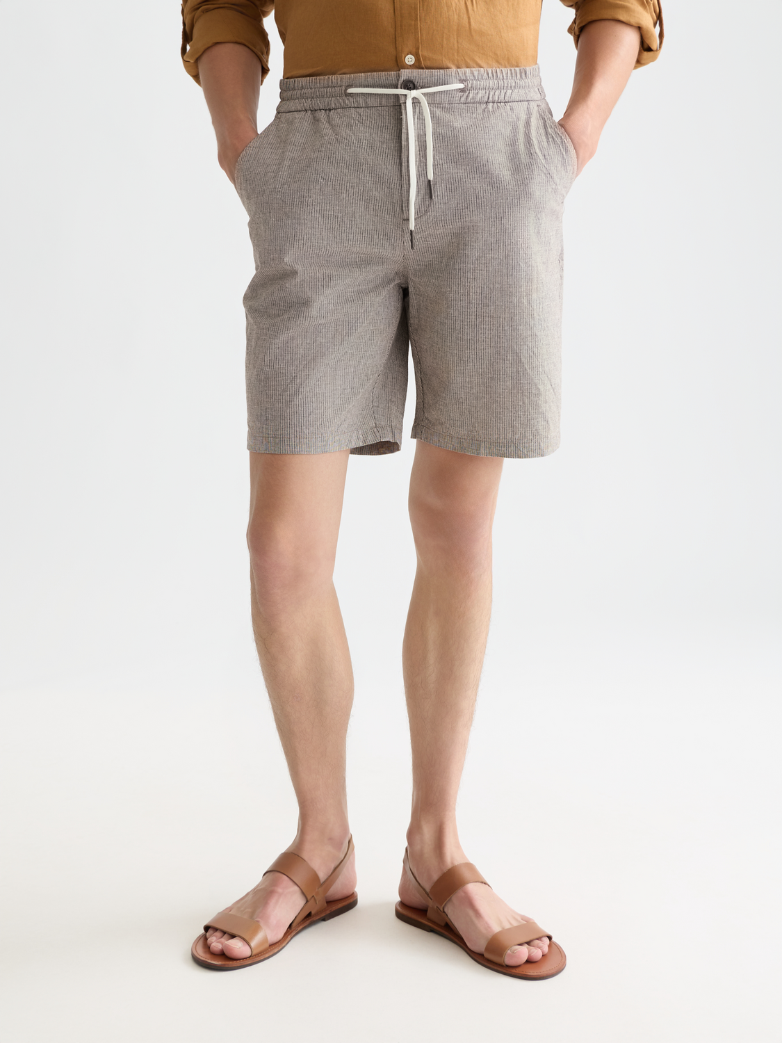 Light beige Fave cotton-linen shorts by Scotch & Soda, featuring a relaxed fit and casual style.