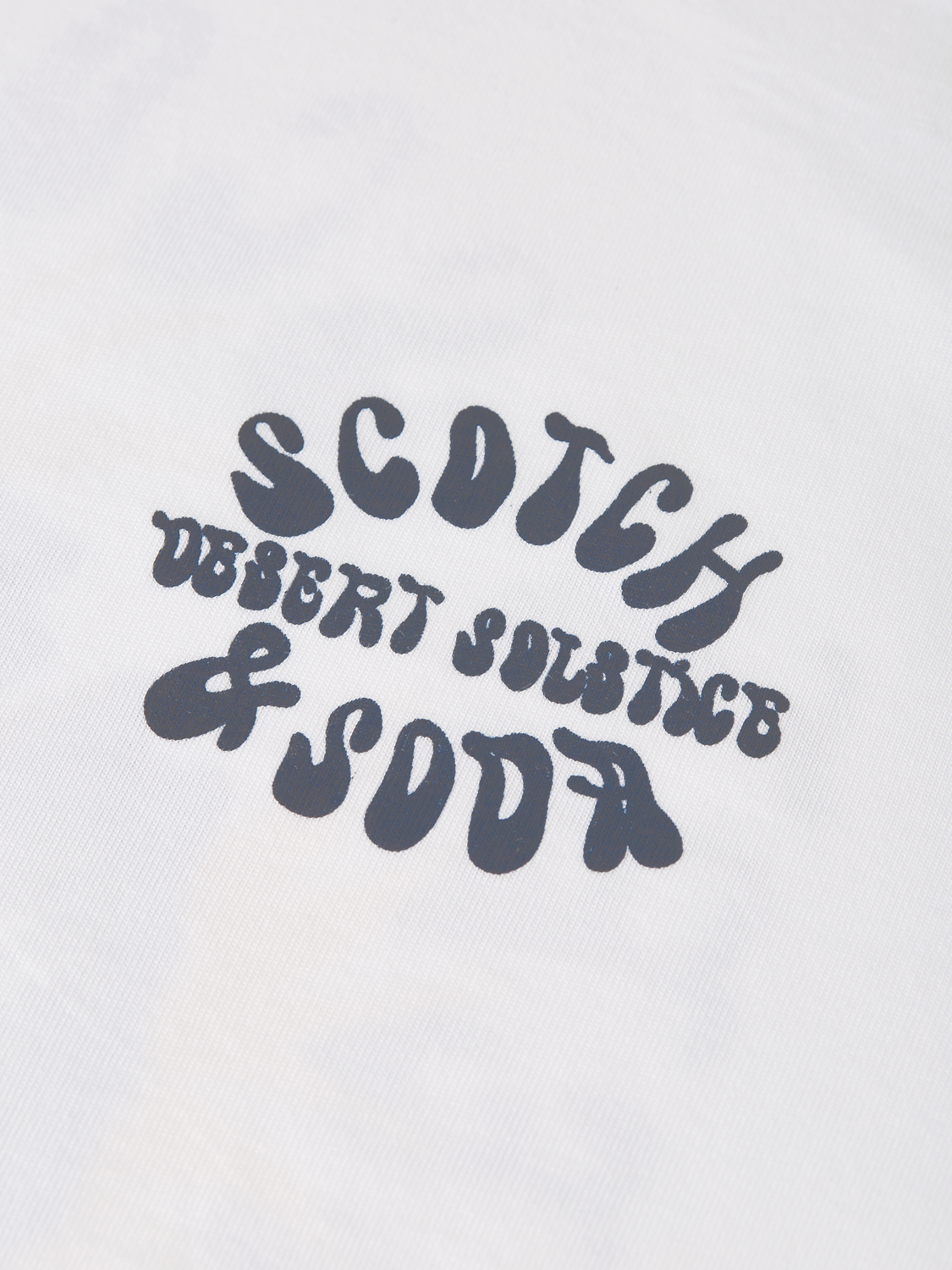 Colorful artwork design on Scotch & Soda short-sleeve t-shirt, casual fashion tee with vibrant graphic print.