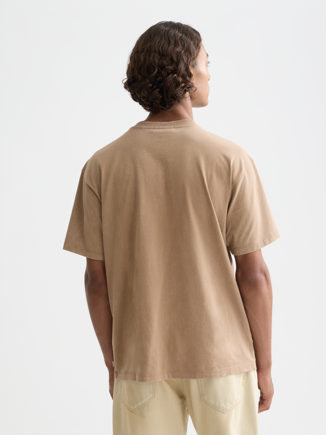 Scotch & Soda short sleeve logo t-shirt in black with front graphic, casual men's summer tee.