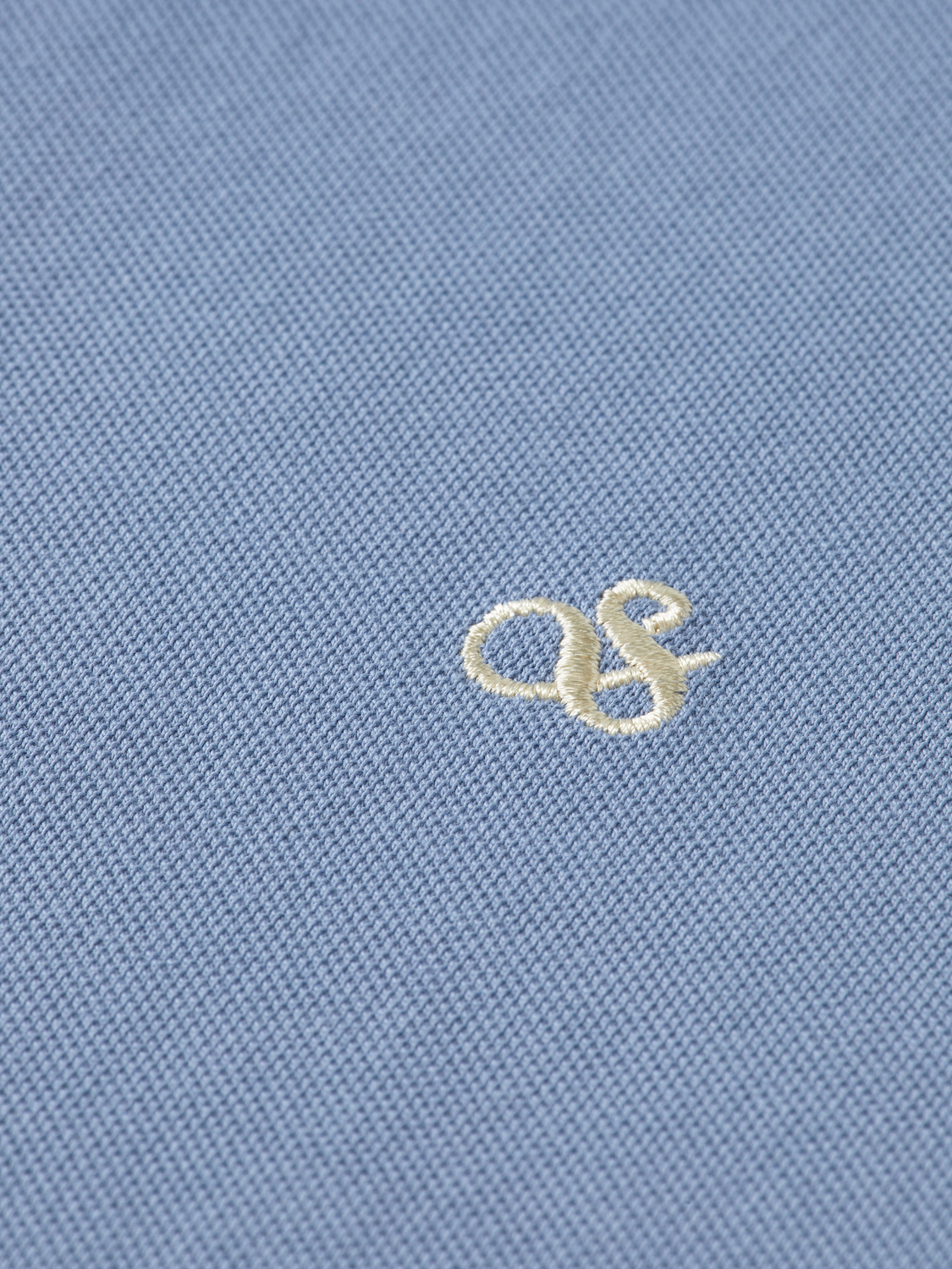 SCOTCH & SODA logo pique polo shirt in classic design, featuring a collared neckline and embroidered logo on the chest.
