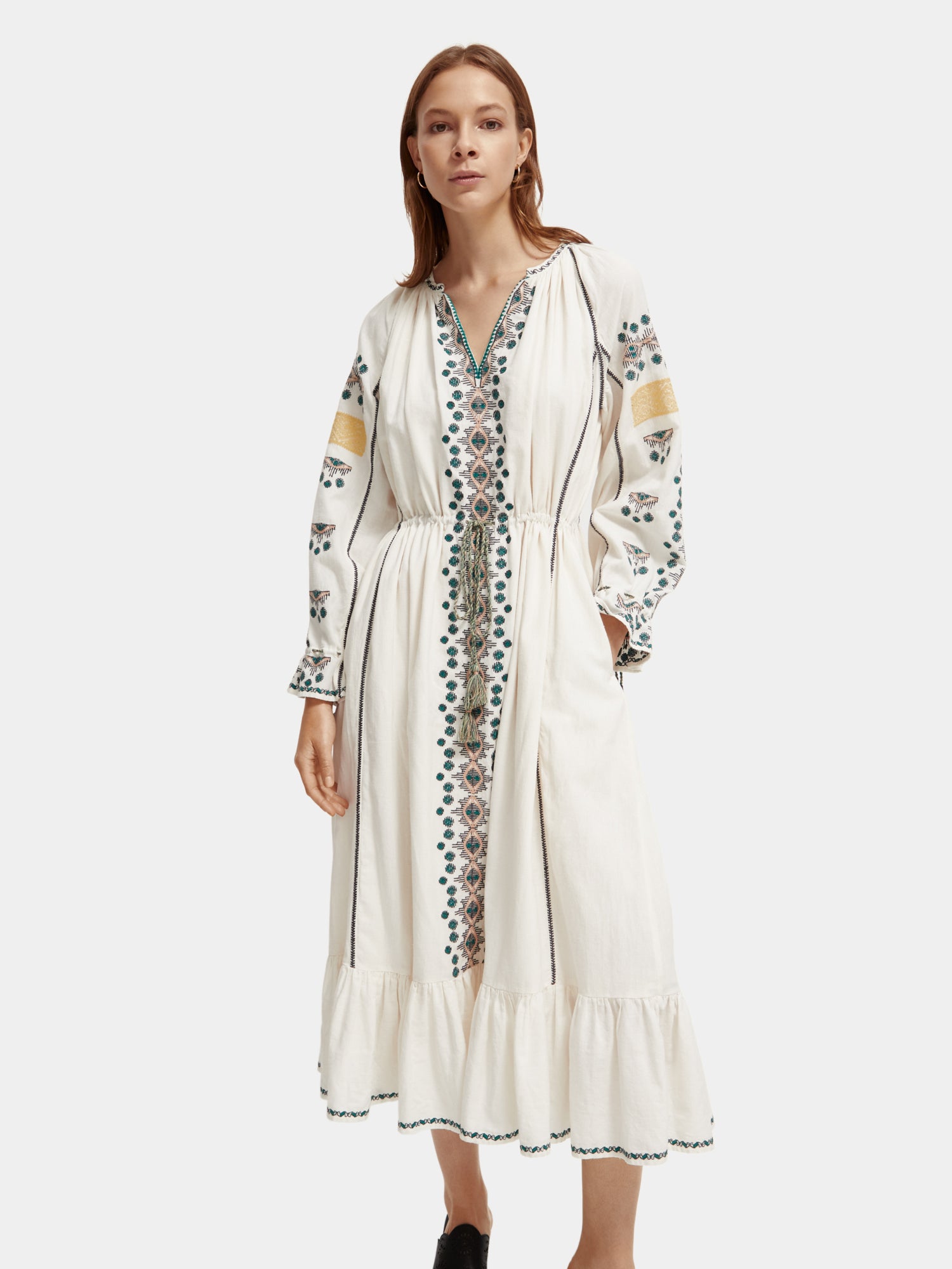Embroidered v-neck maxi dress by Scotch & Soda with floral embroidery and flowing fabric, perfect for elegant summer wear.