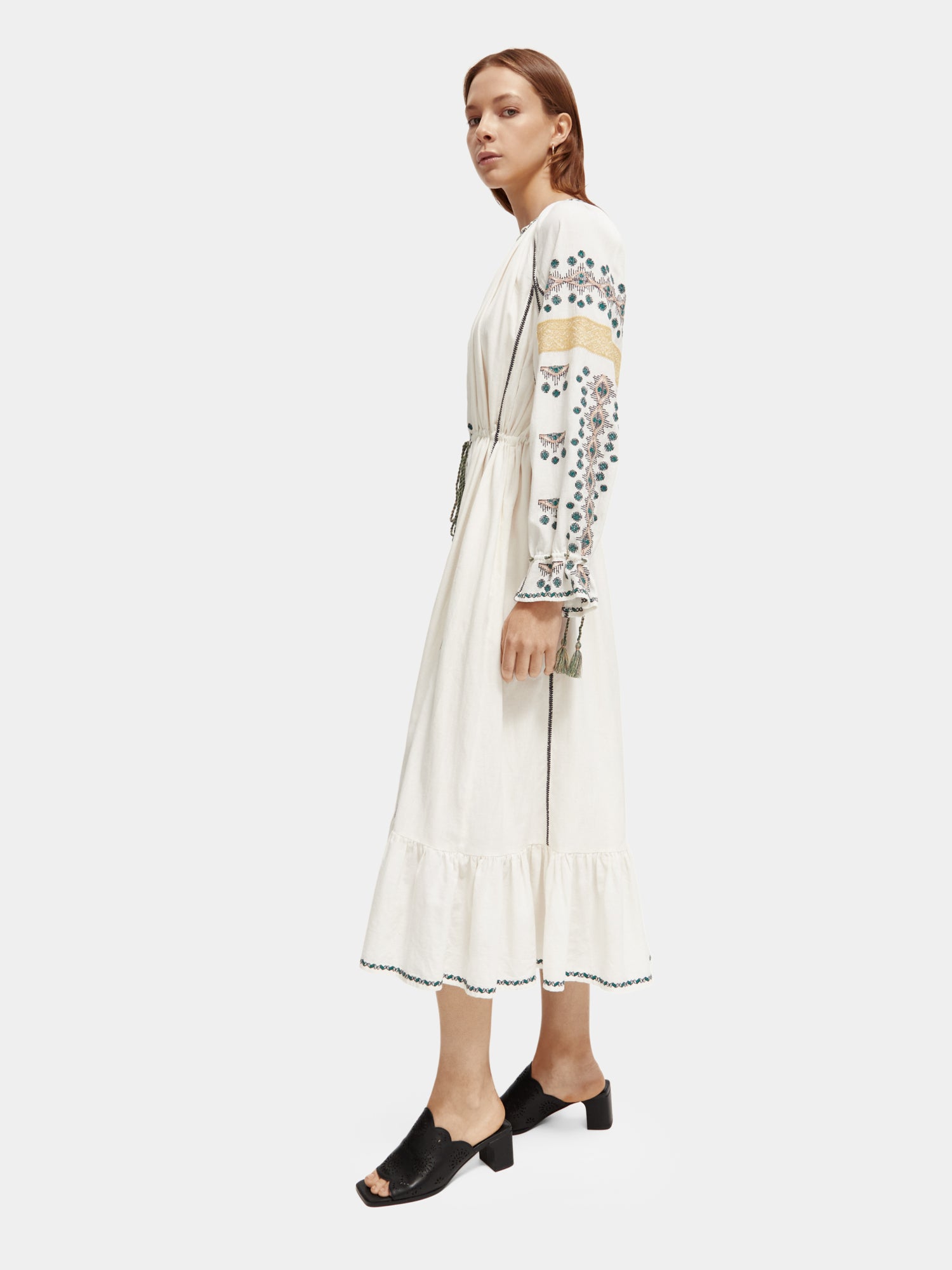Embroidered v-neck maxi dress by Scotch & Soda featuring intricate embroidery and flowy fabric, perfect for summer occasions.