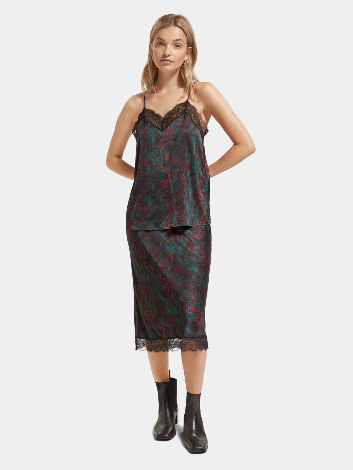Scotch & Soda lace trim camisole tank top featuring delicate lace details and a relaxed fit, perfect for casual wear.