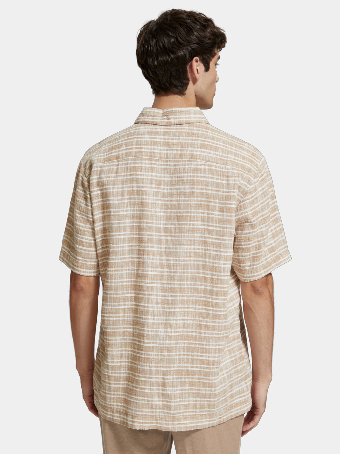 Horizontal striped shirt