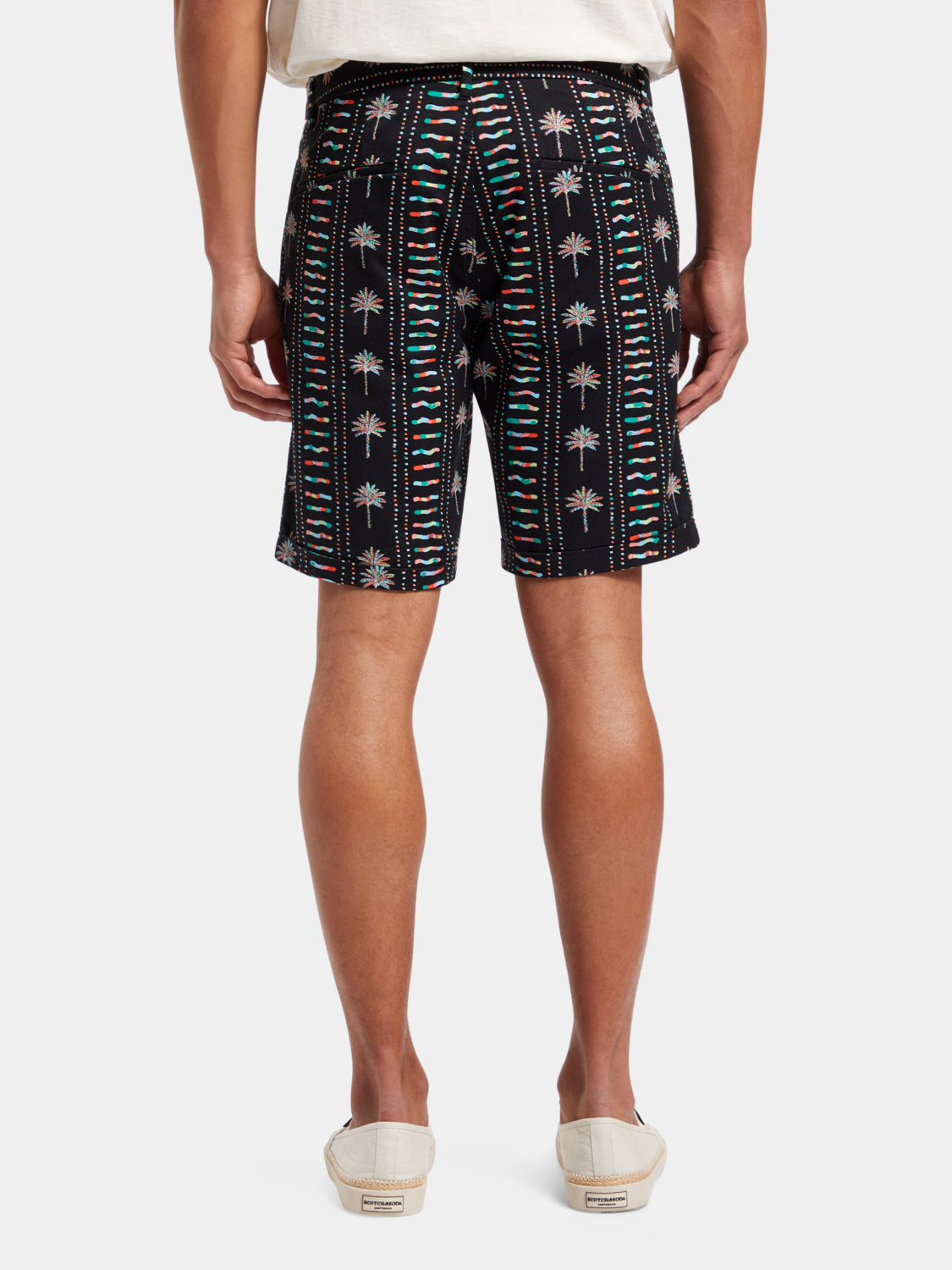 Scotch & Soda Stuart chino shorts in navy, front view showing tailored fit and classic design, suitable for casual wear.