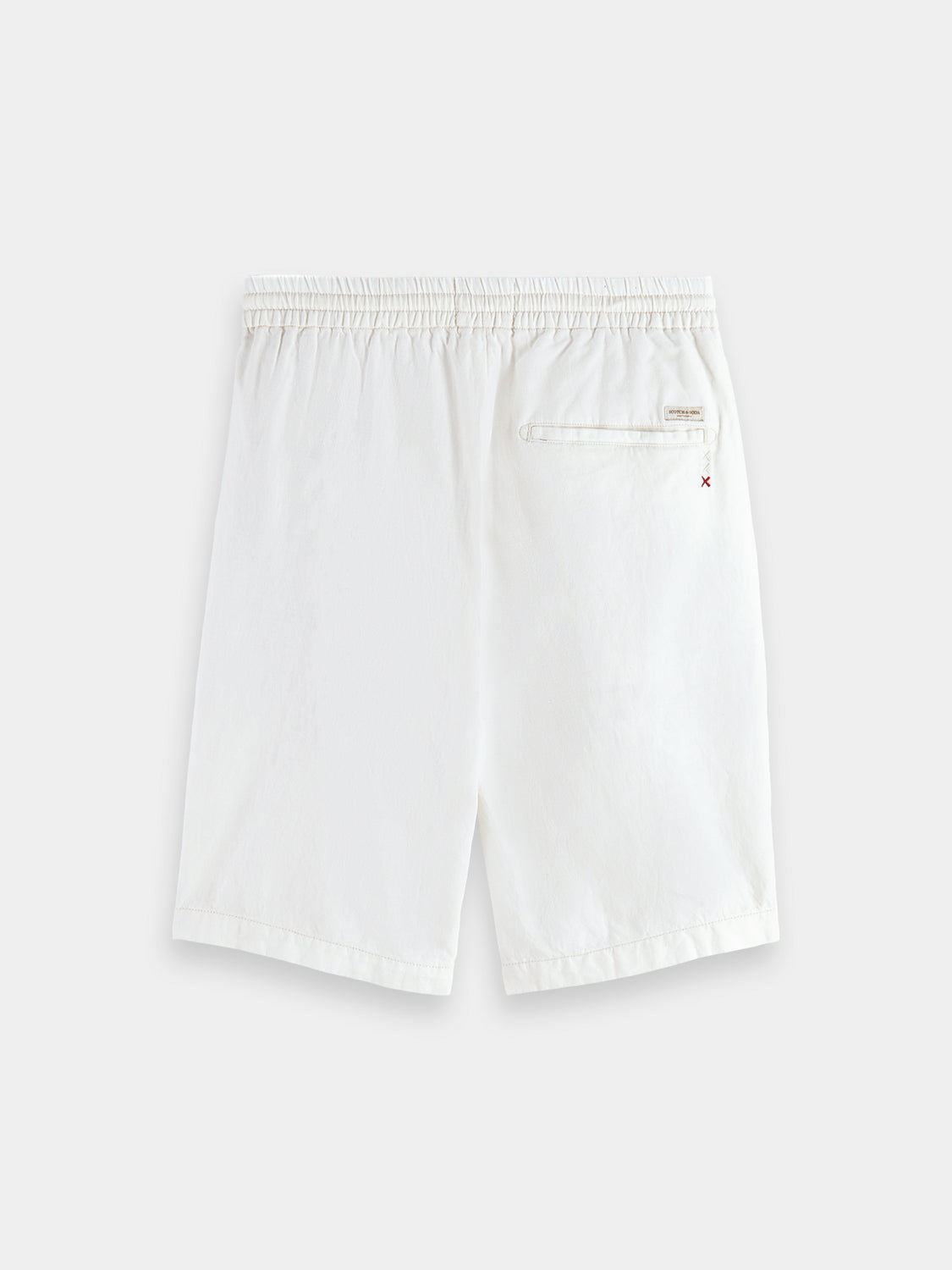 Scotch & Soda Fave cotton-linen shorts with a relaxed fit, displayed on a model, showing beige color and casual style.