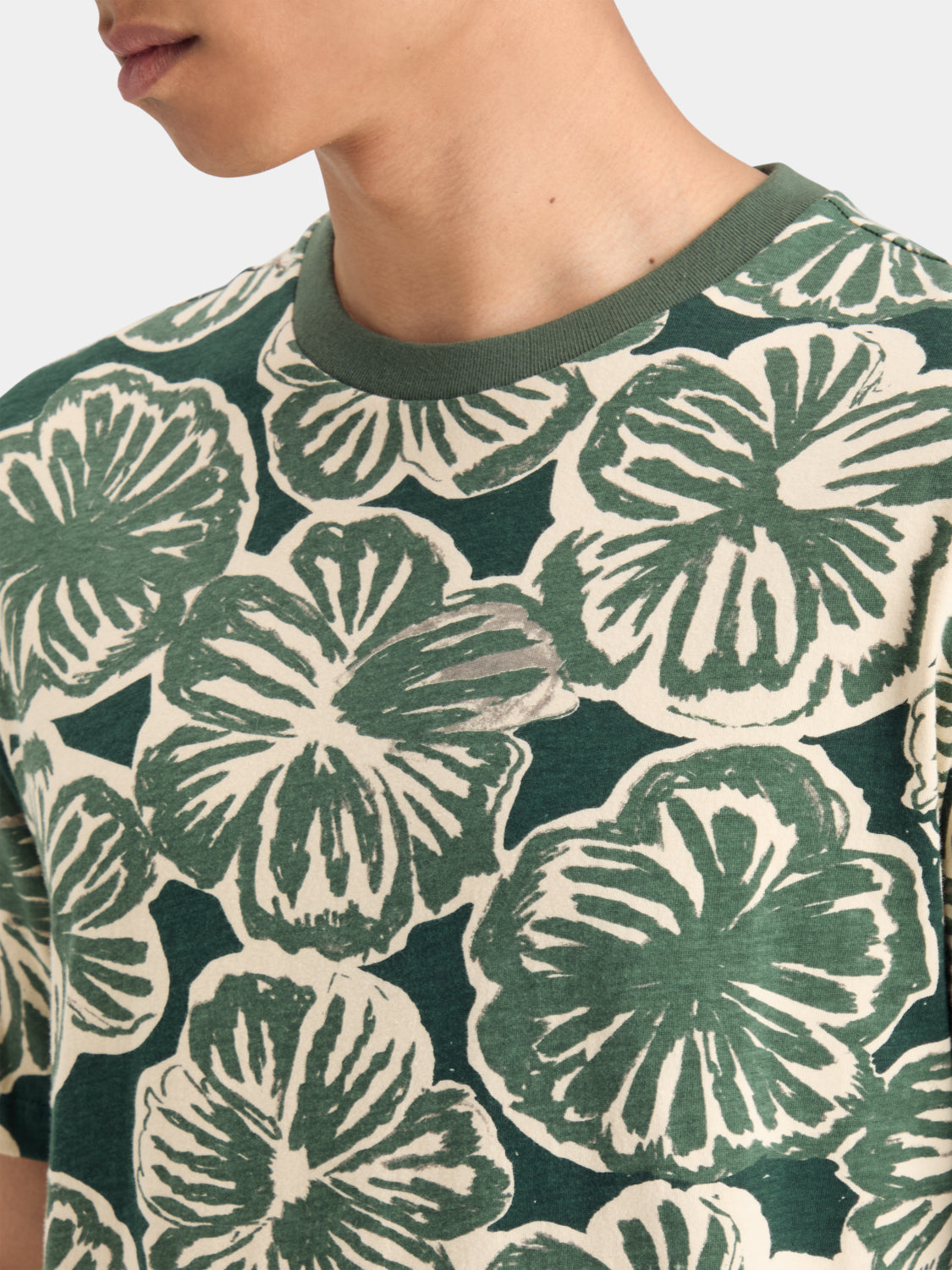 Flower printed t-shirt