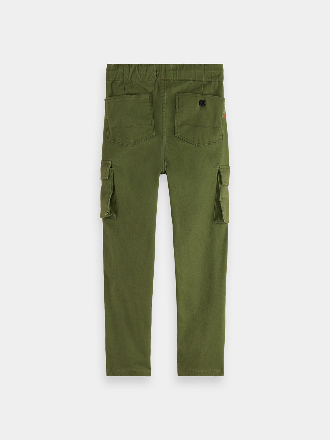 Kids' cargo pants by Scotch & Soda, featuring multiple pockets and a comfortable fit, shown in a casual outdoor setting.