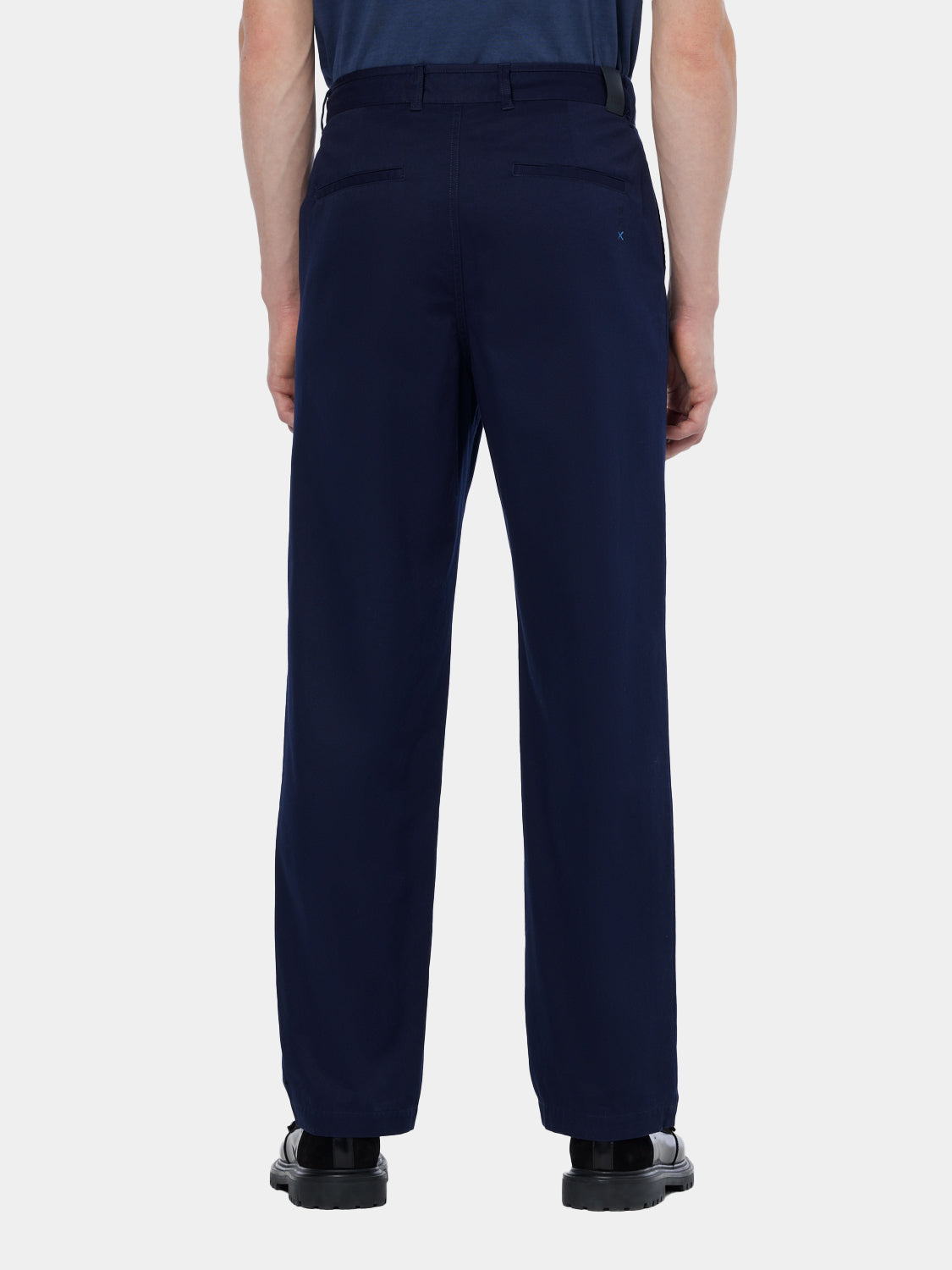 Scotch & Soda Clarke straight-fit chinos pants in dark color, front and back view showing tailored fit and classic design.