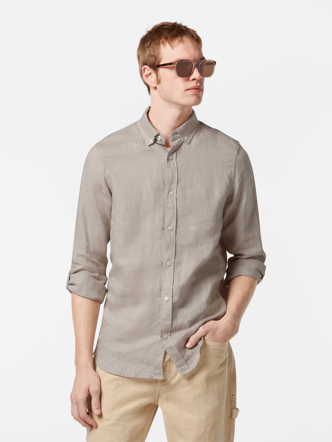 Long-sleeve Scotch & Soda linen shirt with a relaxed fit, featuring a classic collar and button-front design.