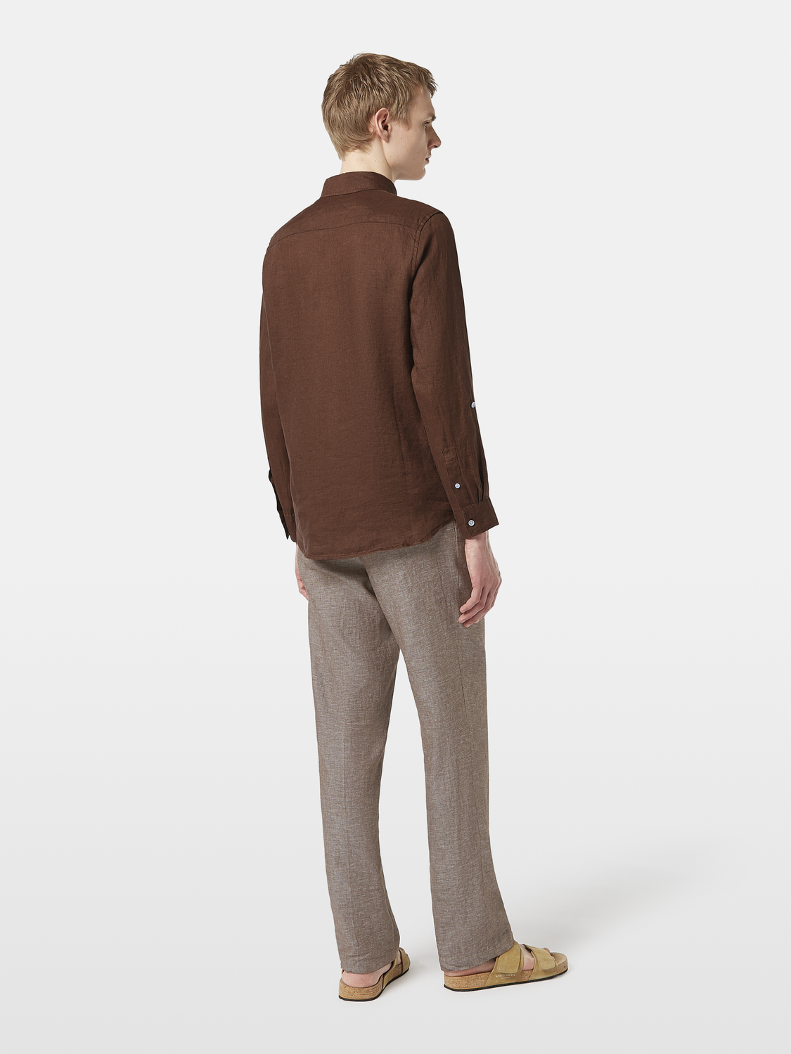Long-sleeve Scotch & Soda linen shirt showing the back view, featuring a relaxed fit and natural fabric texture.