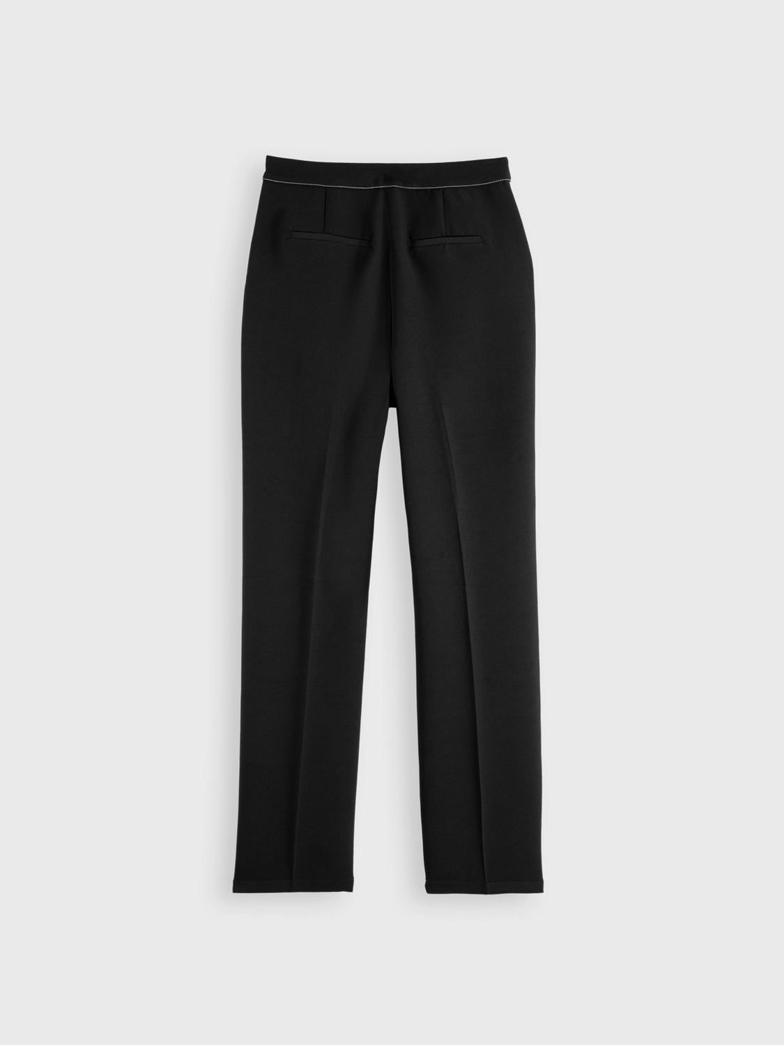 Back view of SCOTCH & SODA Robyn tapered pants in a sleek, modern design, showcasing tailored fit and stylish silhouette.
