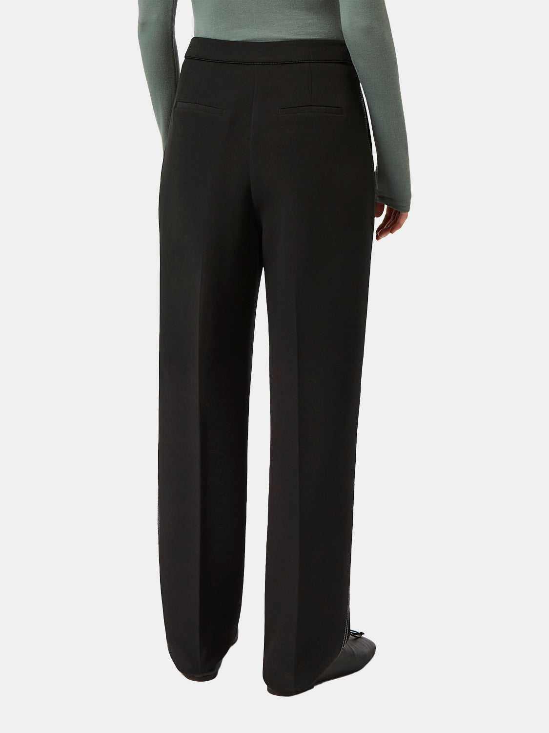 Back view of Scotch & Soda Robyn tapered pants in neutral fabric, showcasing relaxed fit and stylish design.