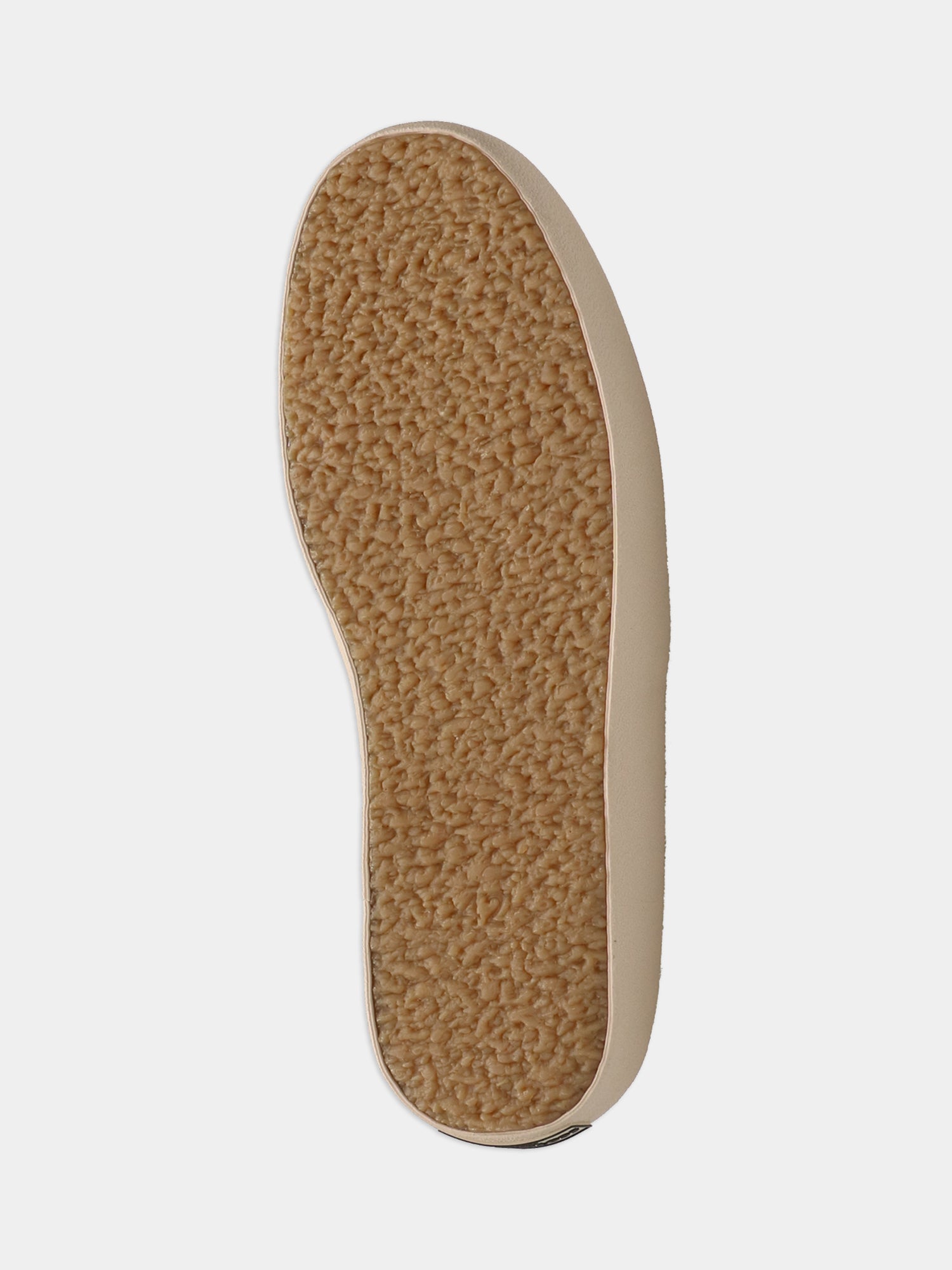 Scotch & Soda Izomi slip-on shoes in black leather, featuring sleek design and comfortable sole, ideal for casual wear.