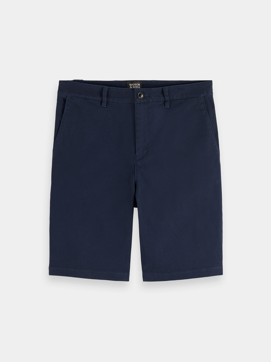 Scotch & Soda Stuart chino shorts in beige, displayed flat with front pockets and belt loops, casual summer style.