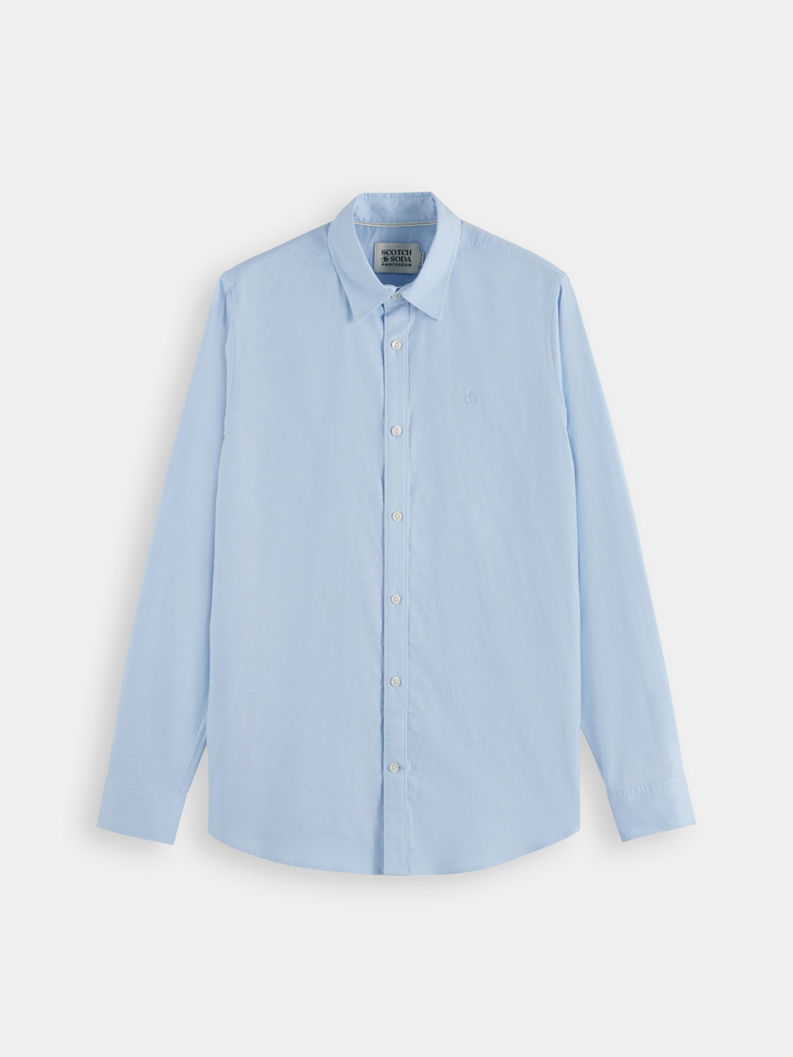 Long sleeve Oxford shirt by Scotch & Soda, featuring a classic collar, button-down front, and tailored fit in a versatile design.