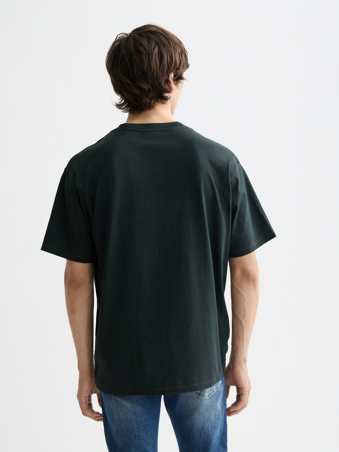 Black short-sleeve Scotch & Soda logo t-shirt with front graphic, casual fit, and crew neckline.