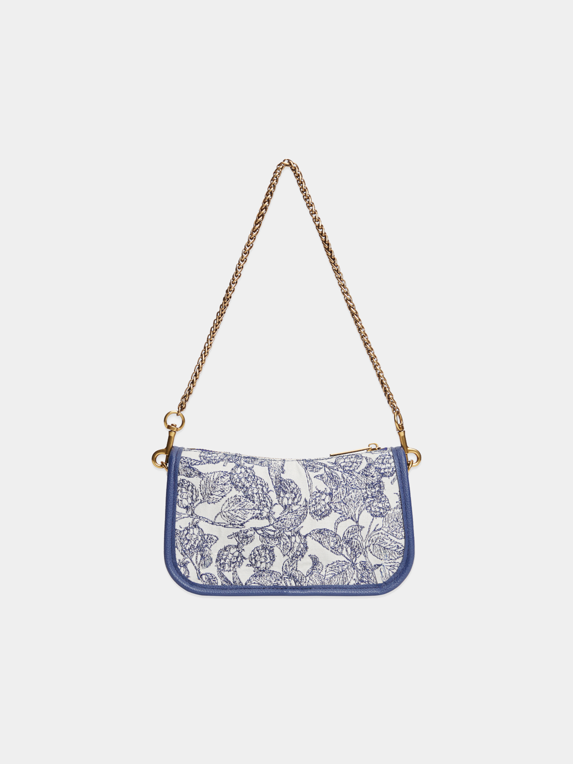 Black Scotch & Soda shoulder bag with adjustable strap and sleek design, featuring multiple compartments and stylish details.