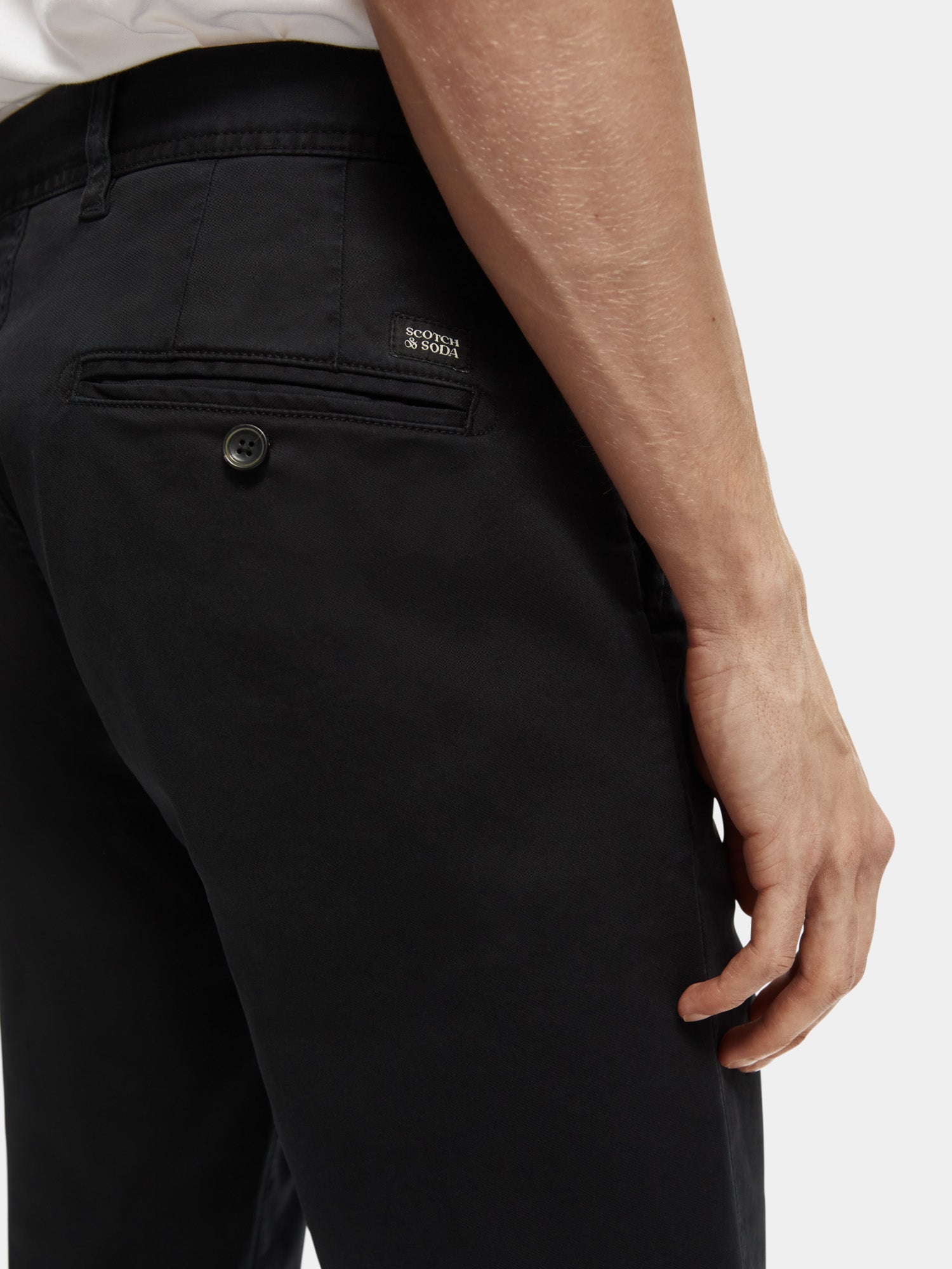 Stuart regular slim fit chinos - Scotch & Soda NZ