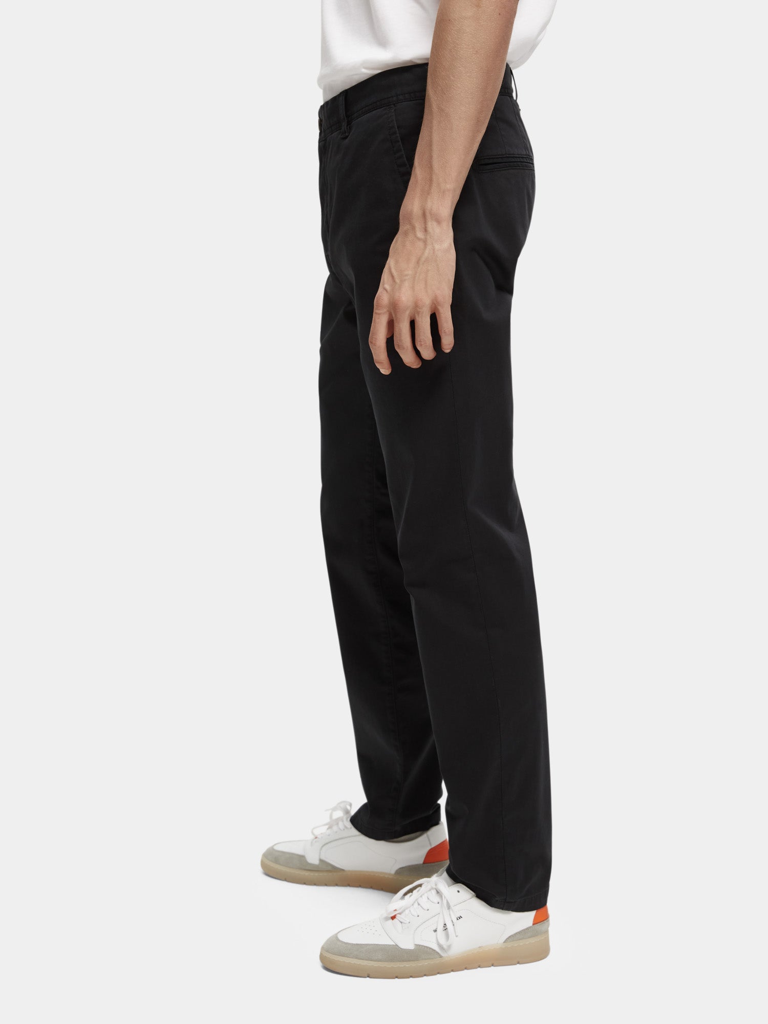 Stuart regular slim fit chinos - Scotch & Soda NZ