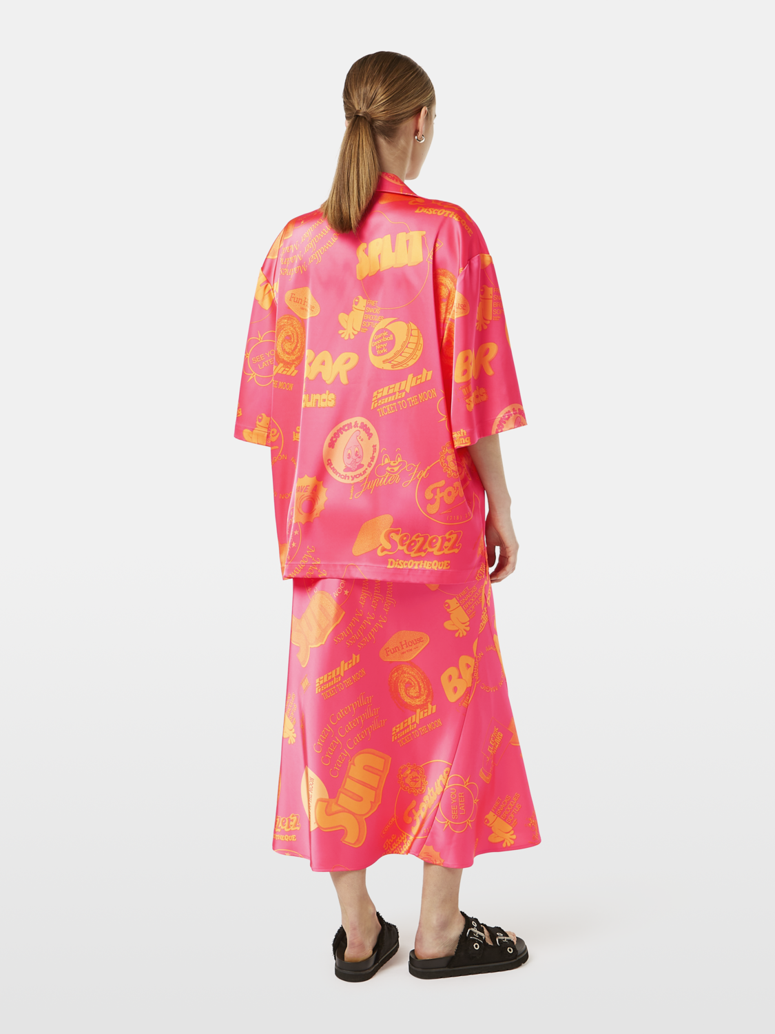 SCOTCH & SODA satin short-sleeved shirt, back view