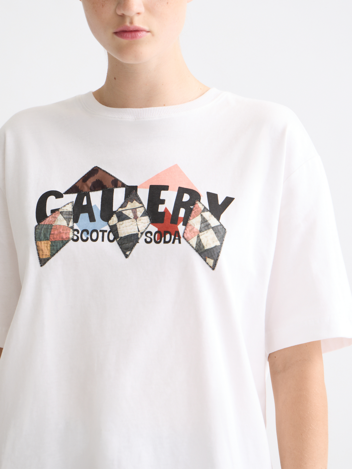 Scotch & Soda short sleeve artwork t-shirt featuring a vibrant graphic design on soft cotton fabric.