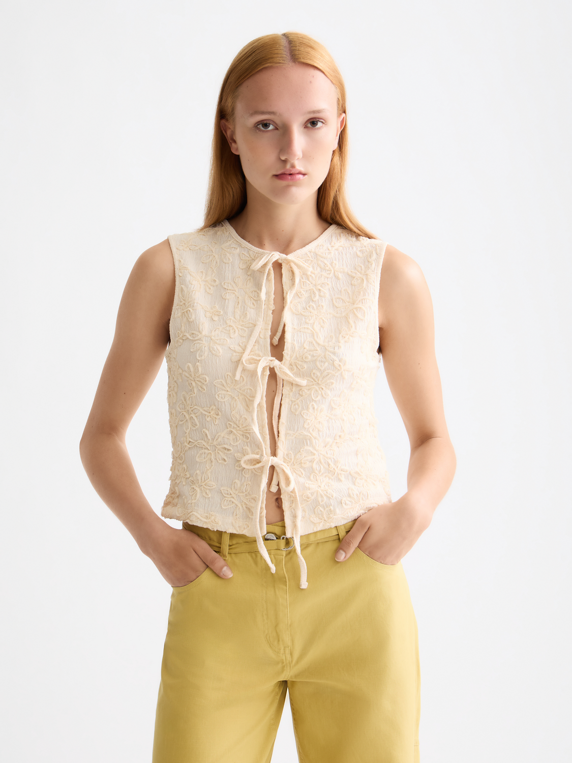 Structured tank top with bow closure by Scotch & Soda, featuring a fitted design and tank style for casual or stylish wear.